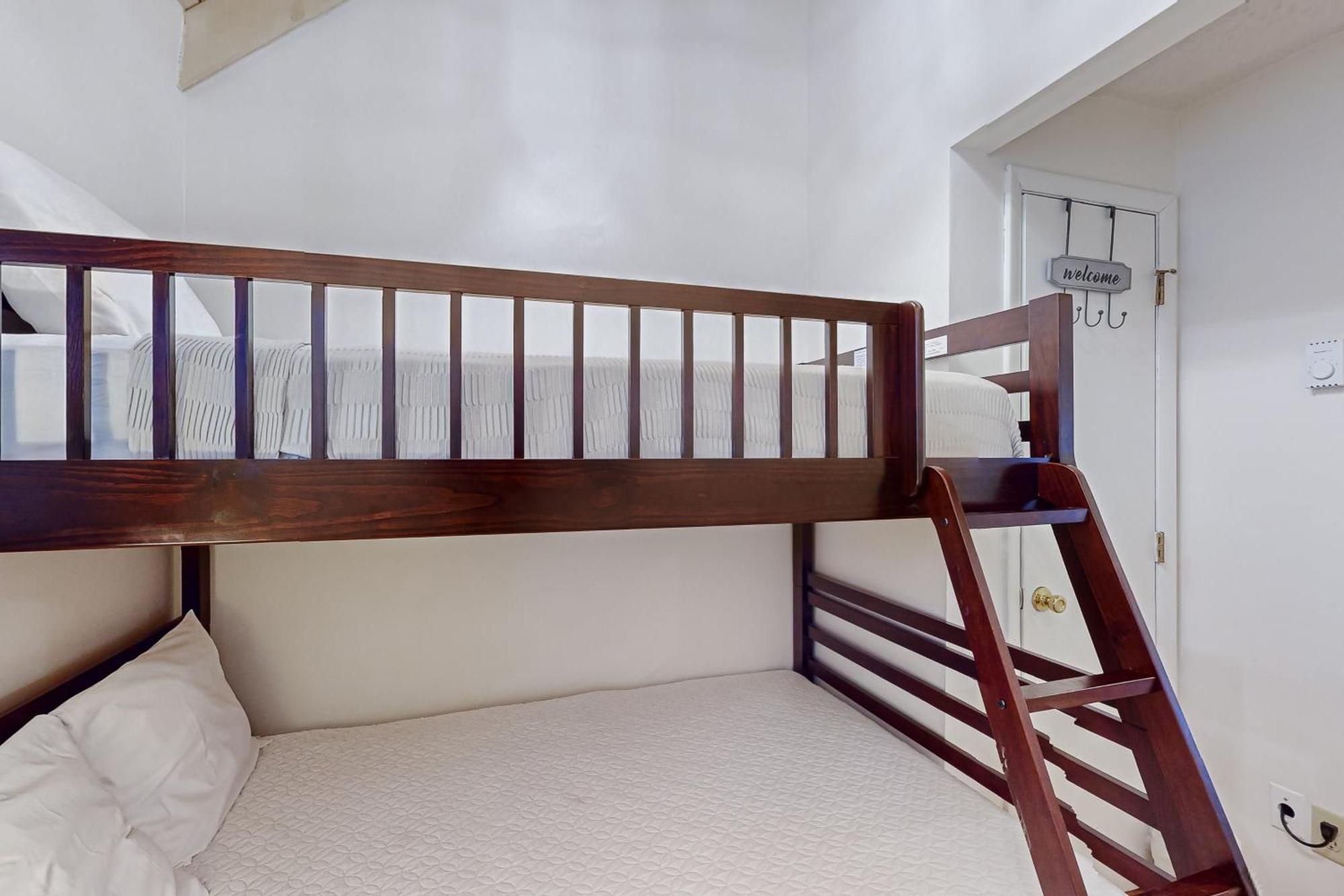 Jeffrey Lane Condos Thayerville Экстерьер фото